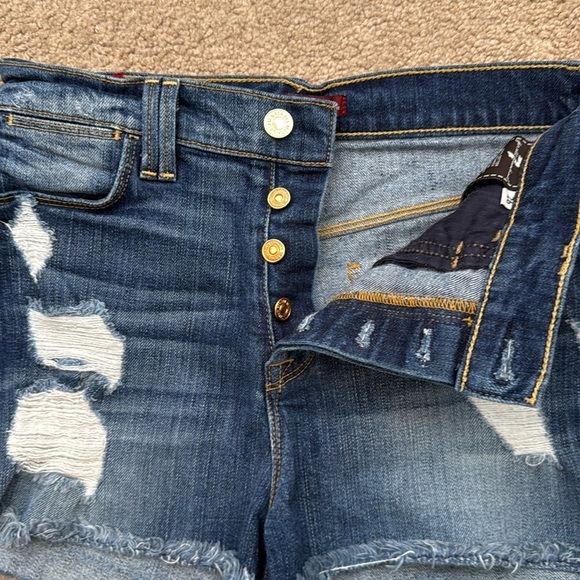 7 For All Mankind Distressed High Rise Cut Off Button Up Denim Shorts Size 26 - Picture 5 of 6
